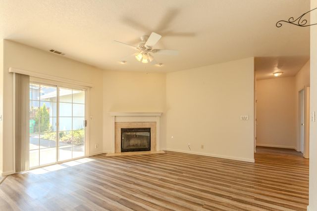 2344 W Tokay St, Lodi, CA 95242