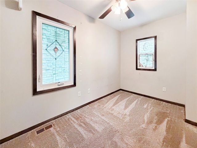 3114 S Union Street, Des Moines, IA 50315