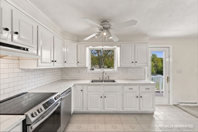 13 High Popples Rd, Gloucester, MA 01930