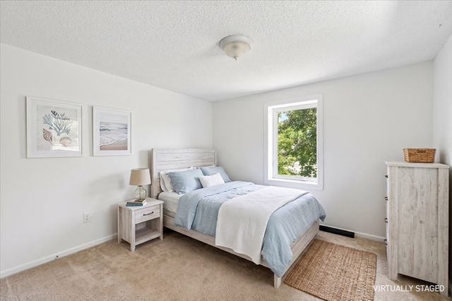13 High Popples Rd, Gloucester, MA 01930