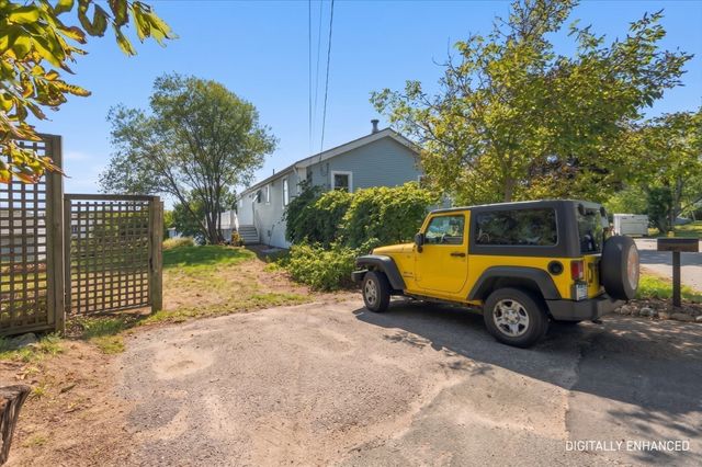 13 High Popples Rd, Gloucester, MA 01930