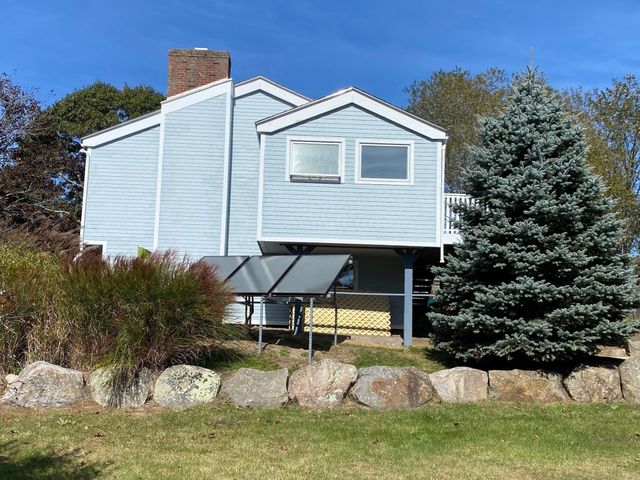 13 High Popples Rd, Gloucester, MA 01930