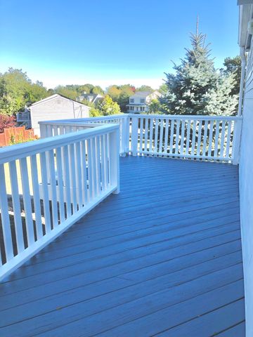 13 High Popples Rd, Gloucester, MA 01930