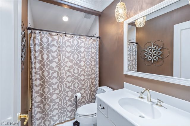 1790 Quaker Lane, Salem, OH 44460
