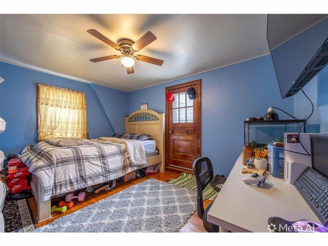 902 4th Avenue SW, Austin, MN 55912