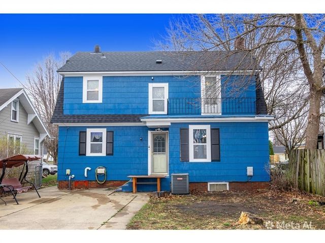 902 4th Avenue SW, Austin, MN 55912