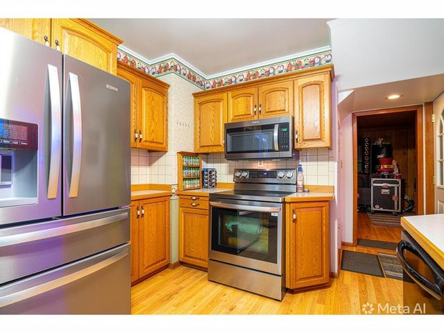 902 4th Avenue SW, Austin, MN 55912