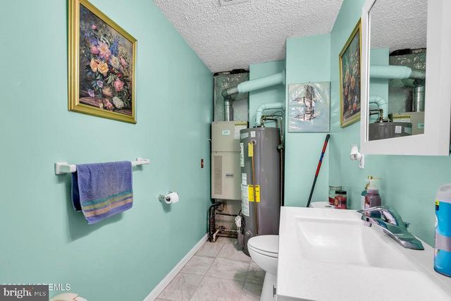 1317 EISENHOWER ST, Lakewood, NJ 08701