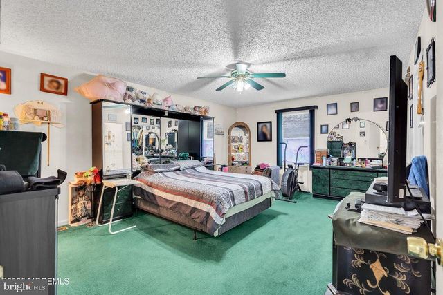 1317 EISENHOWER ST, Lakewood, NJ 08701