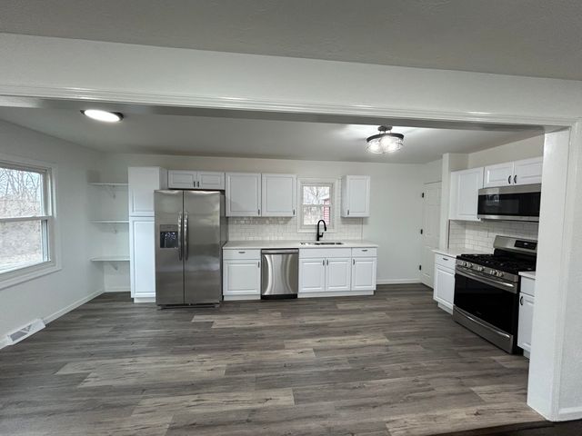 6701 Madison Street, Merrillville, IN 46410