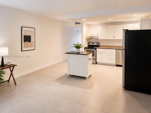 2708 Nassau Bnd D1, Coconut Creek, FL 33066