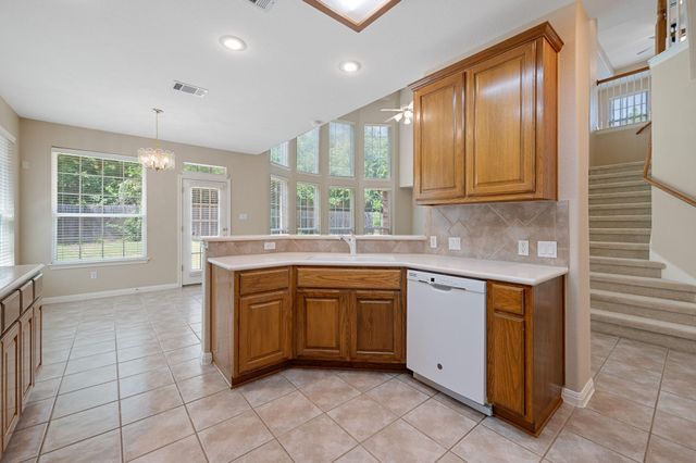 10233 Chestnut Ridge RD, Austin, TX 78726
