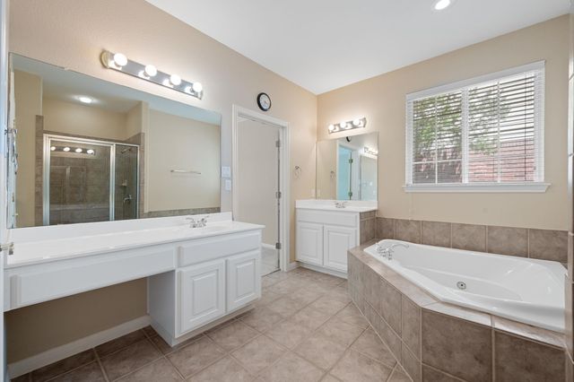 10233 Chestnut Ridge RD, Austin, TX 78726