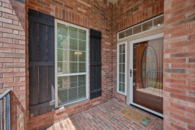 10233 Chestnut Ridge RD, Austin, TX 78726
