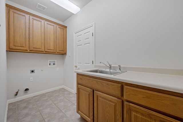 10233 Chestnut Ridge RD, Austin, TX 78726