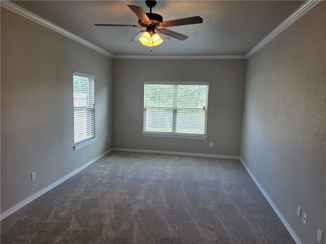 6159 W Limerick Way, Fayetteville, AR 72704