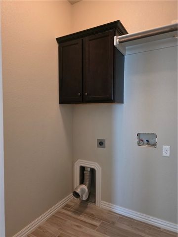 6159 W Limerick Way, Fayetteville, AR 72704