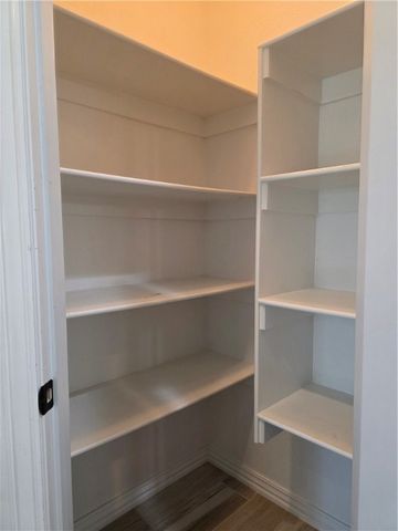 6159 W Limerick Way, Fayetteville, AR 72704