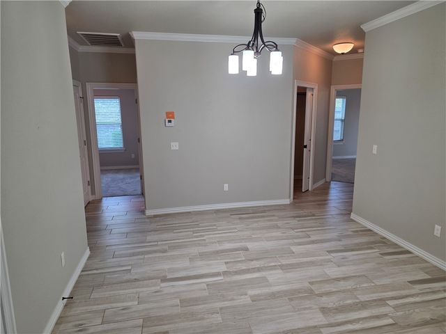 6159 W Limerick Way, Fayetteville, AR 72704