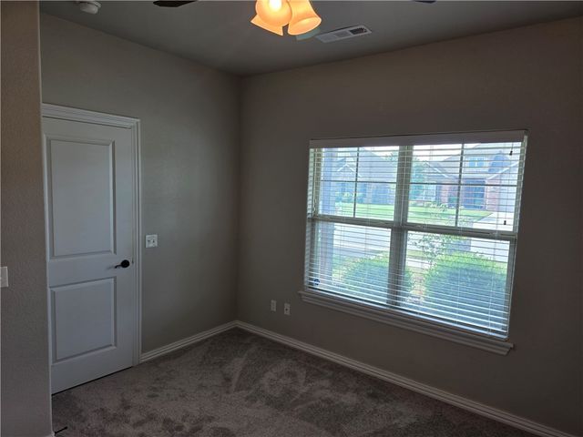 6159 W Limerick Way, Fayetteville, AR 72704