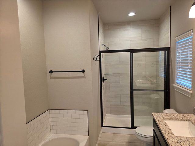 6159 W Limerick Way, Fayetteville, AR 72704