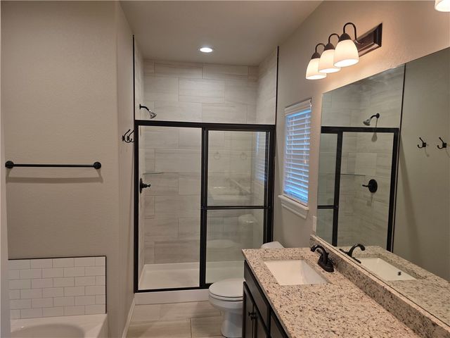 6159 W Limerick Way, Fayetteville, AR 72704