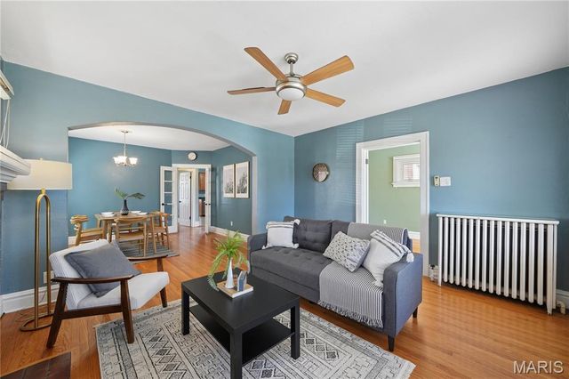 5705 Lisette Avenue, St Louis, MO 63109