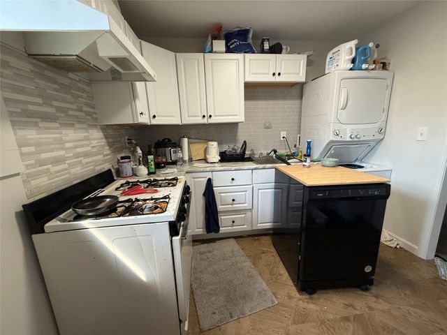 2206 CHERRY Street, Erie, PA 16502
