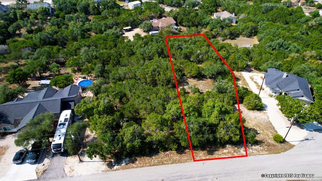 1040 PINON PASS, Fischer, TX 78623