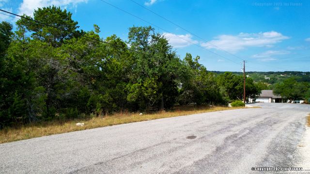 1040 PINON PASS, Fischer, TX 78623