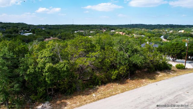 1040 PINON PASS, Fischer, TX 78623