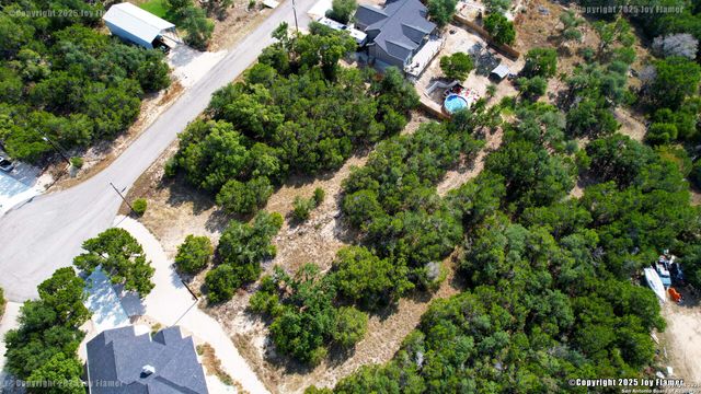 1040 PINON PASS, Fischer, TX 78623