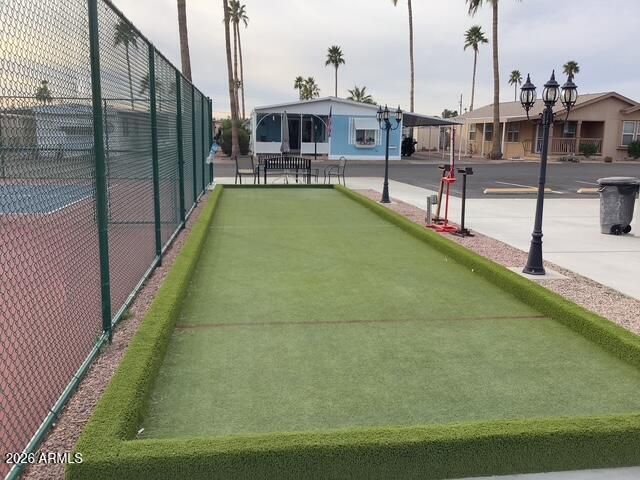 2605 S TOMAHAWK Road 10, Apache Junction, AZ 85119