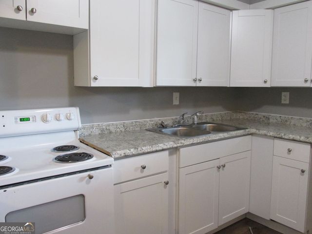 3283 Blazing Pine Knoll B, Decatur, GA 30034