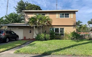 355 NW 205th Ter, Miami Gardens, FL 33169