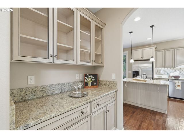 11 THOMPSON Dr, Washougal, WA 98671