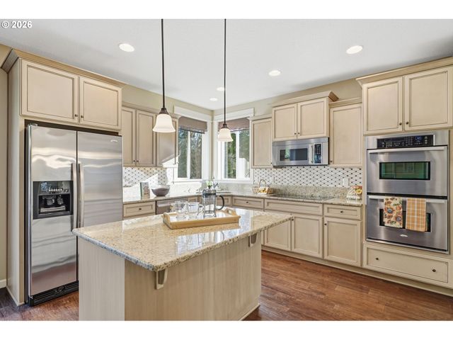 11 THOMPSON Dr, Washougal, WA 98671