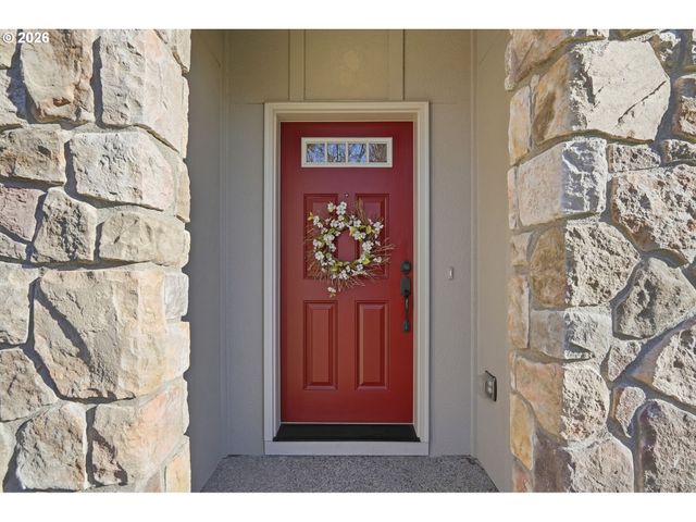 11 THOMPSON Dr, Washougal, WA 98671