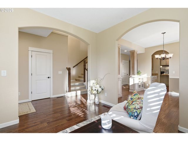 11 THOMPSON Dr, Washougal, WA 98671