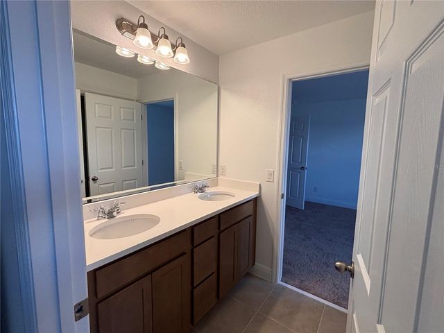 7024 ROLLING GARDENS LOOP, Groveland, FL 34736