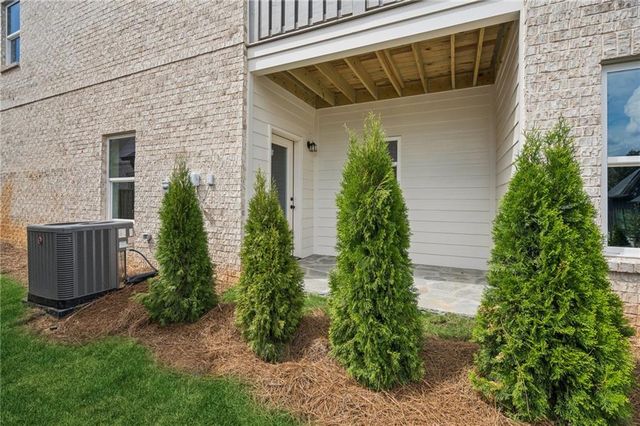 106 Cottage Gate Lane, Roswell, GA 30076