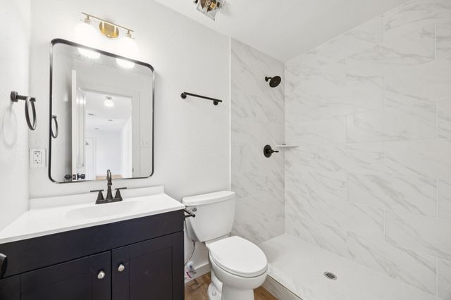 302 W Pelton Street, Sherman, TX 75092