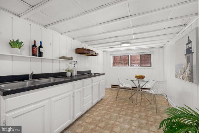 3810 BEECHER ST NW, Washington, DC 20007