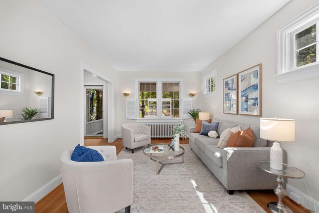 3810 BEECHER ST NW, Washington, DC 20007