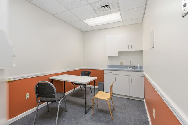 750 Central Ave Ste A, Dover, NH 03820
