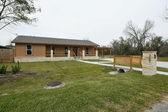 3200 Hoover Street, La Marque, TX 77568