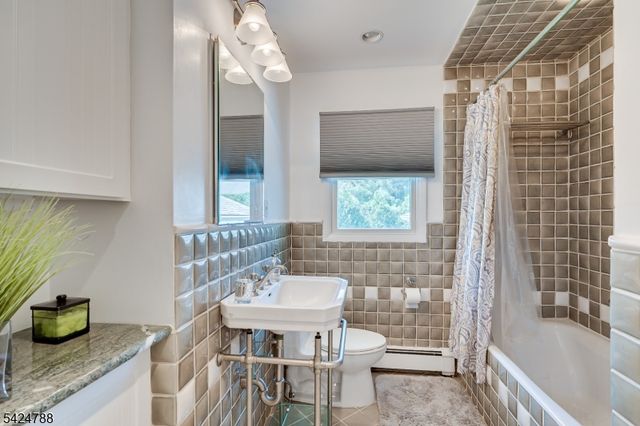 23 Shelley Rd, Springfield Twp., NJ 07081