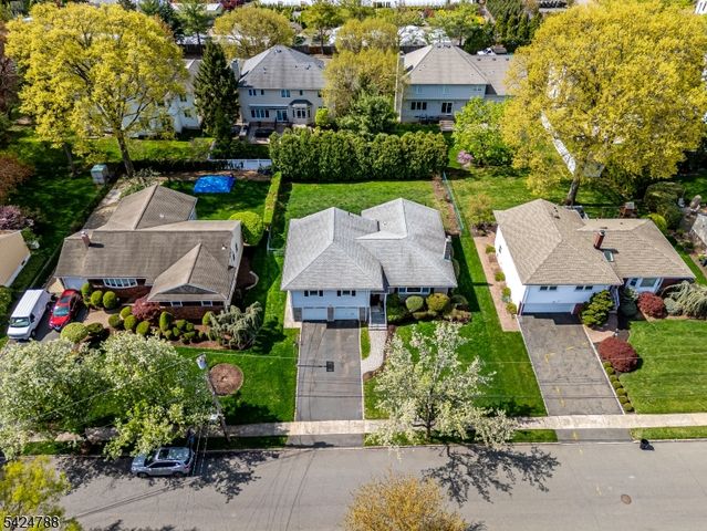 23 Shelley Rd, Springfield Twp., NJ 07081