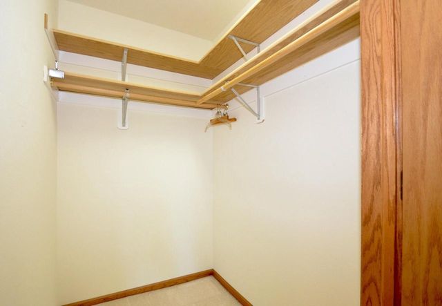 12569 W Beloit ROAD, New Berlin, WI 53151