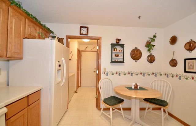 12569 W Beloit ROAD, New Berlin, WI 53151